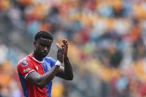 英媒：纽卡未放弃格伊，备选斯卡尔维尼和巴列尔迪&amp;关注埃利奥特