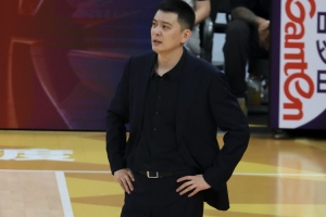 华体会体育-提前晋级！杨鸣：我们队代表家乡的这种情怀和斗志是最高标准的