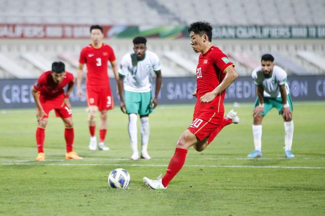 华体会官网-脸面之战00后为国足争得希望 点射救主创新纪录